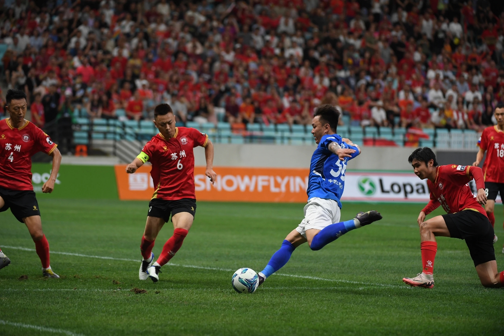 开云体育官网-顶级球队对战，胜负难料，赛场激战的简单介绍