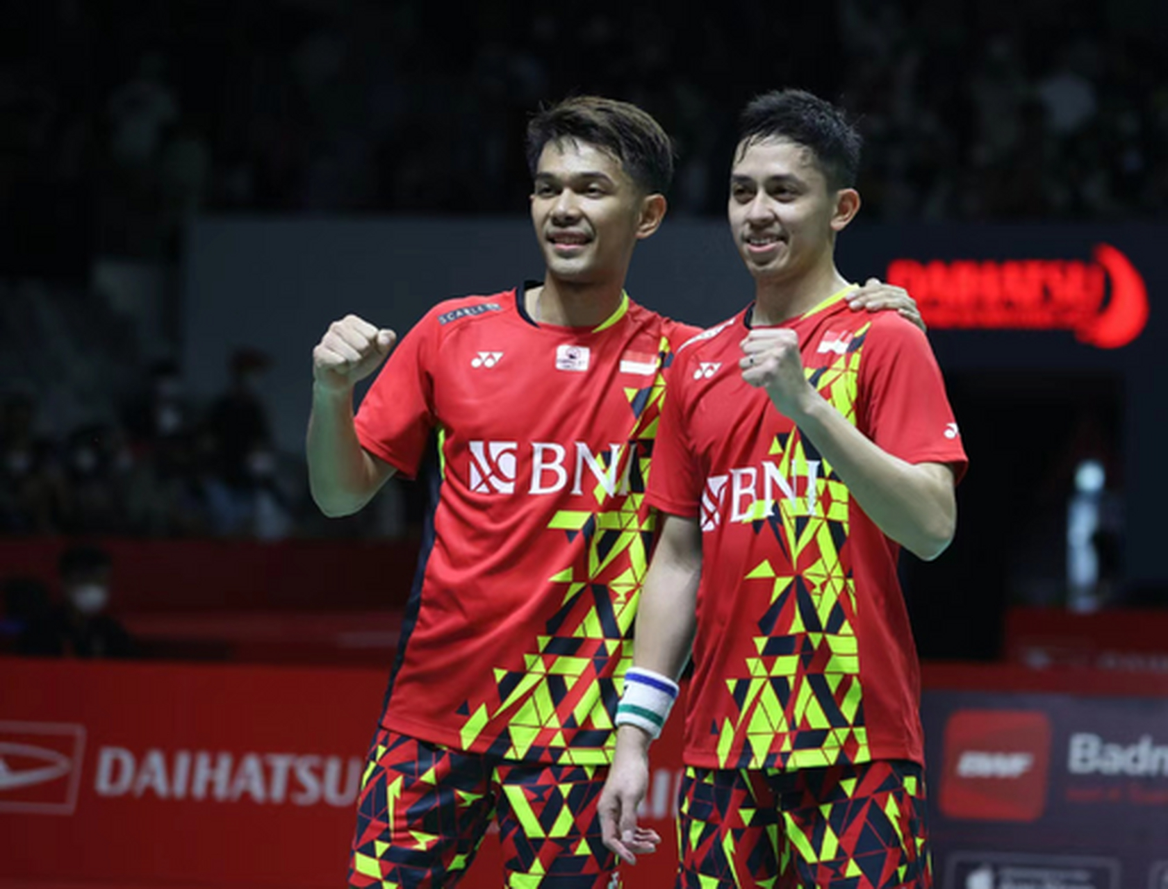 包含印尼羽毛球队完胜中国羽毛球队，辛杜高光表现的词条