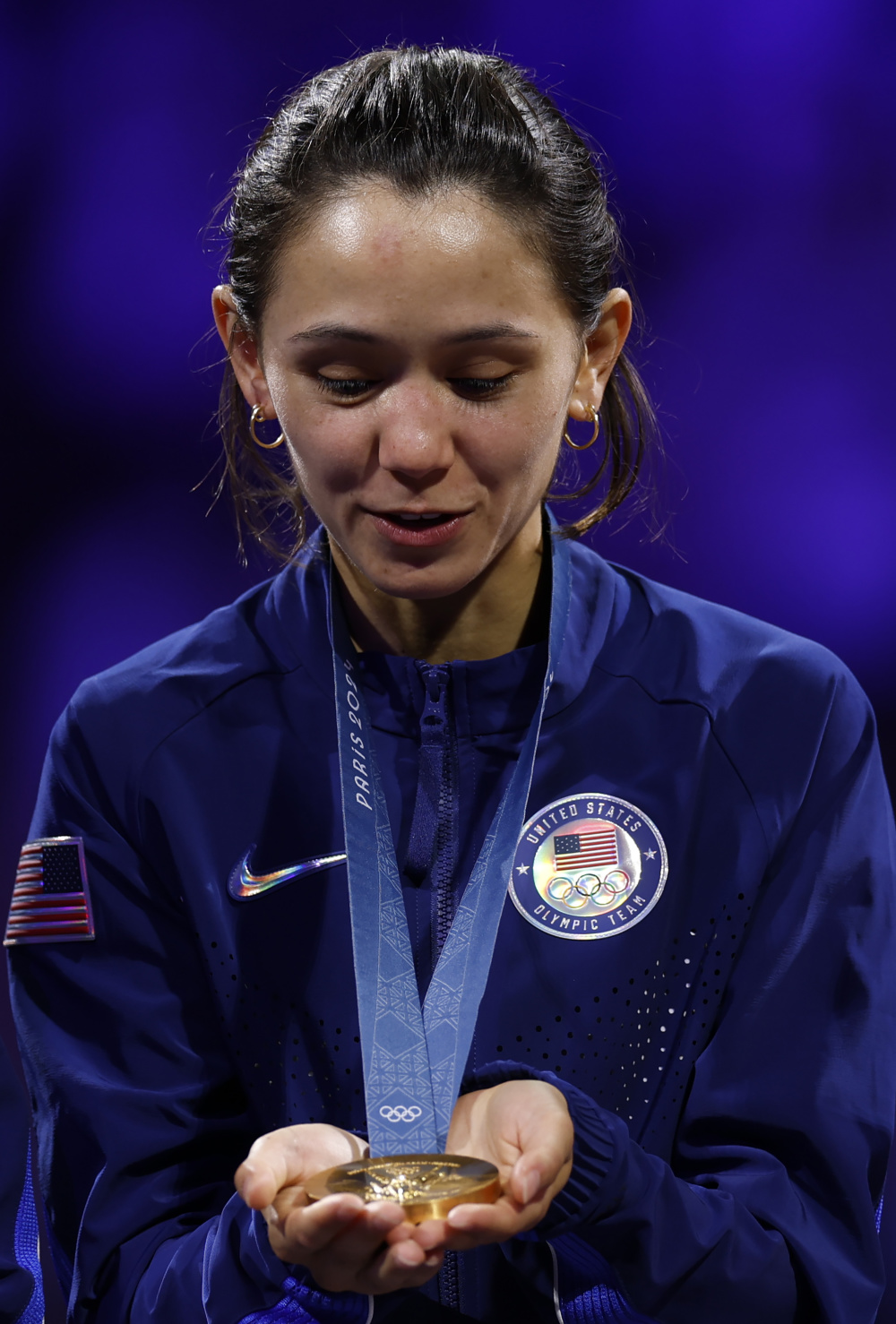 加拿大击剑选手实力惊艳，轻松夺冠