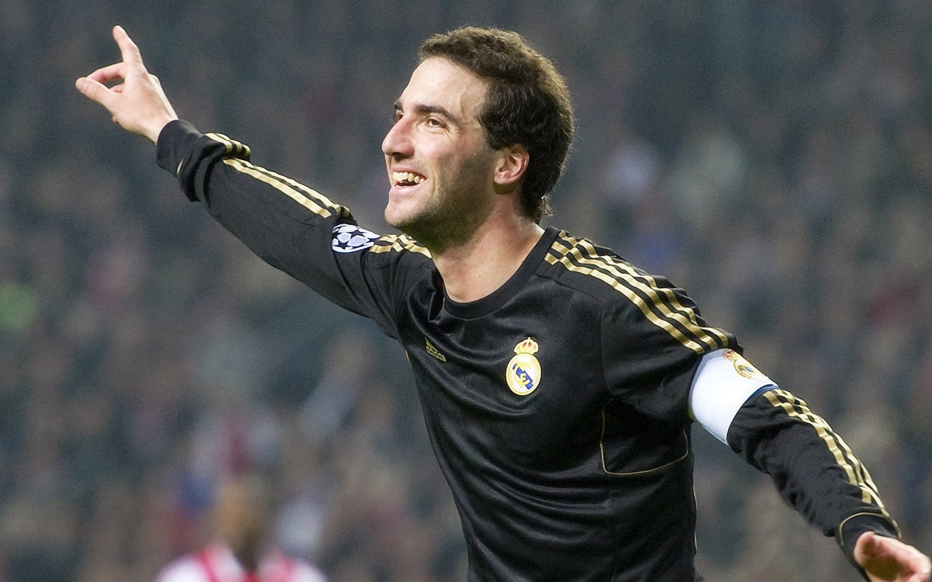 赛道上的逆袭，皮亚斯特里如何引领梅赛德斯逆转红牛王朝